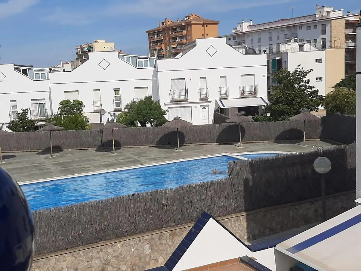 Villa Perfectly Located 4 Bed Family Home In Sunny Sitges