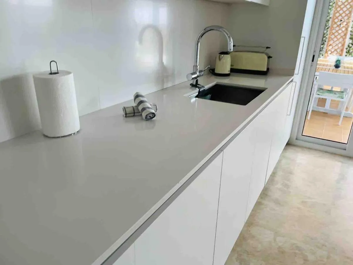Villa Perfectly Located 4 Bed Family Home In Sunny Sitges