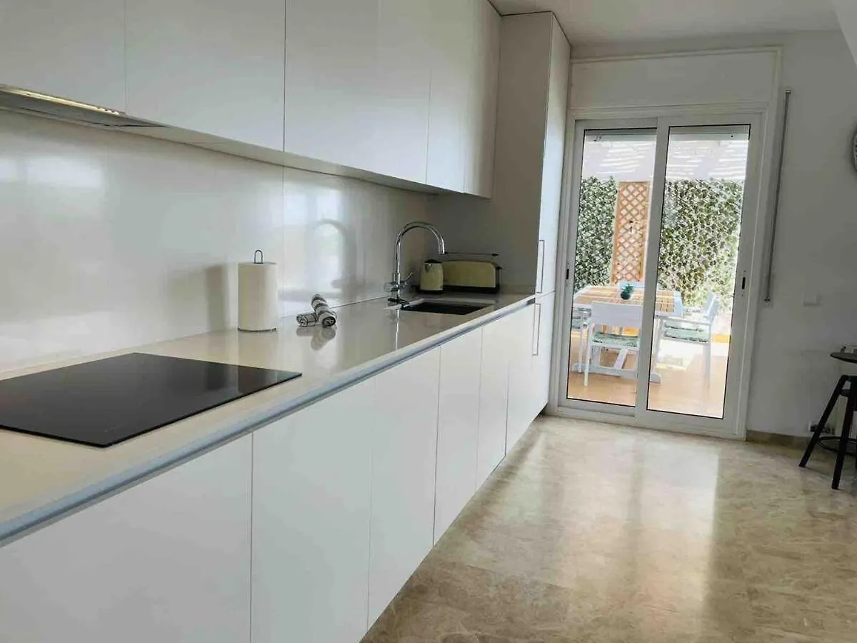 Perfectly Located 4 Bed Family Home In Sunny Sitges Villa