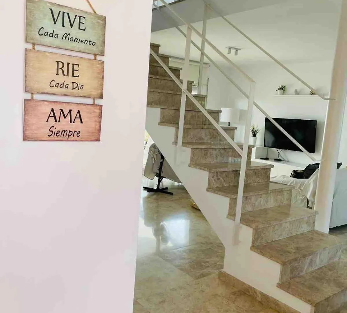 Perfectly Located 4 Bed Family Home In Sunny Sitges Villa