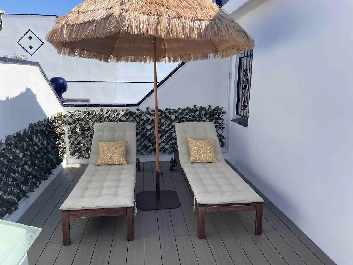 Perfectly Located 4 Bed Family Home In Sunny Sitges 0*,  Španělsko